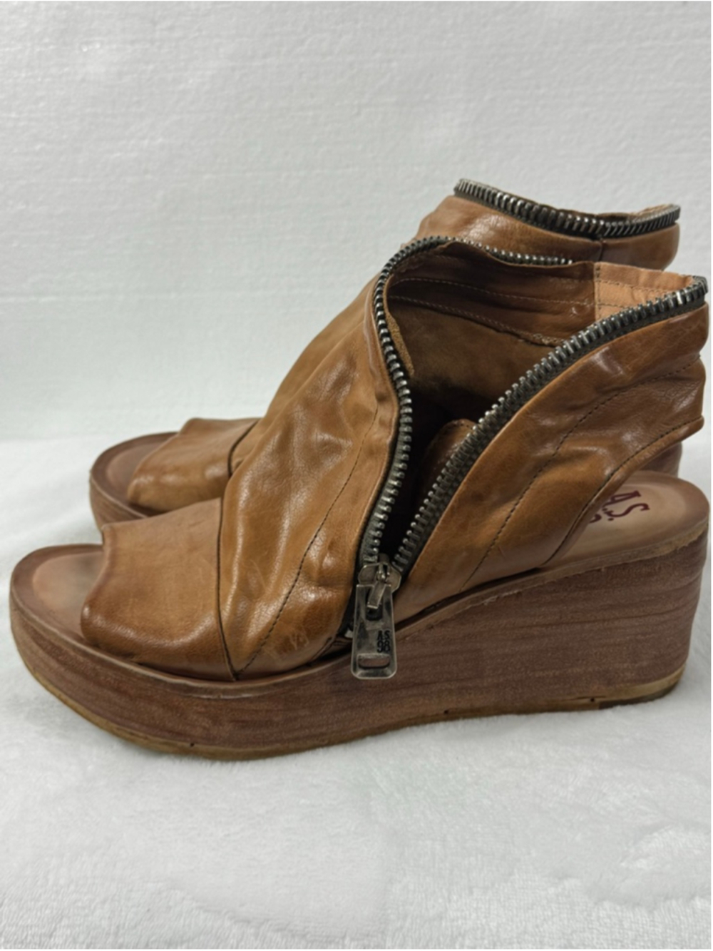 A.S.98 Naylor Platform Wedge Sandal Zipper-teeth trim burnished leather Size 11